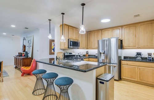 Round Top House | RanchHouze East in Round Top