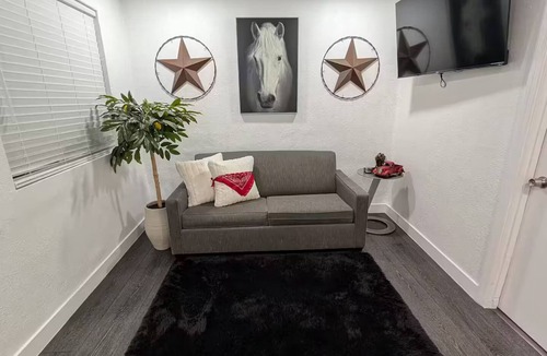 South Tucson House | Rancho Las Casitas