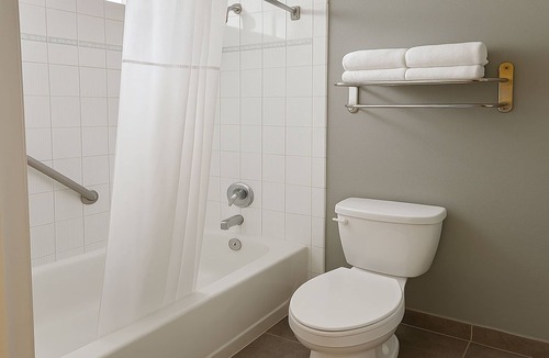 El Cajon Hotel | Rancho San Diego Inn & Suites