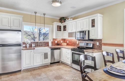 Plymouth Other | Rancho Victoria Vineyard Cottage