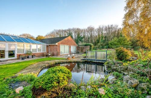 Brands Hatch House | Randall Farm