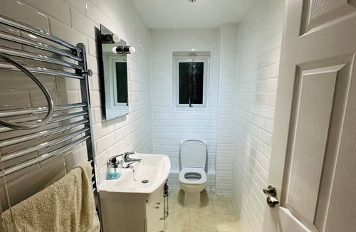 Brands Hatch House | Randall Farm