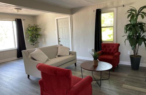 Fox Lake Hotel | Randolph Hotel