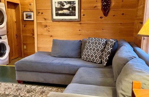 Keene Ski Chalet | Random Scoots Cabin- Keene, NY, Adirondack High Peaks!