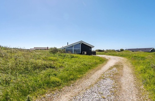 Hjørring House | "Randulf" - 450m from the sea by Interhome