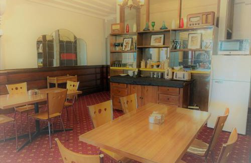 Ranfurly Hotel | Ranfurly Hotel