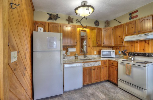 Rangeley House | Rangeley Manor A | Nice Cottage Close to Shared Waterfront on Rangeley Lake