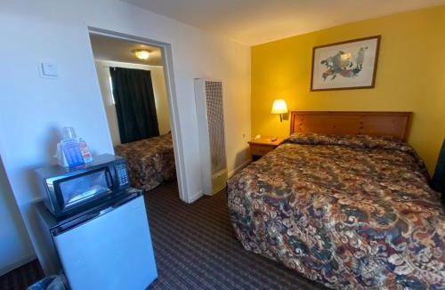 Cheyenne Hotel | RANGER MOTEL