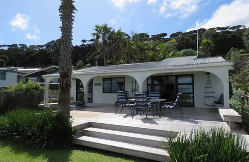 Rangiputa House | Rangiputa Moana - Beachfront Living