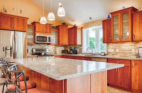 Town of Milo Cottage | Rapalee Retreat - Wine and Lake Lovers Take Notice!