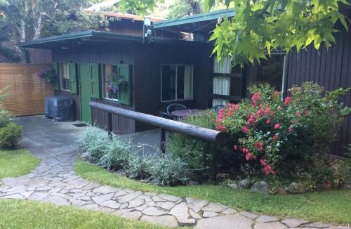 Tapu Bed & Breakfast | Rapaura Watergardens