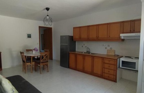 Anthousa Apartment | Rapeza Apartment