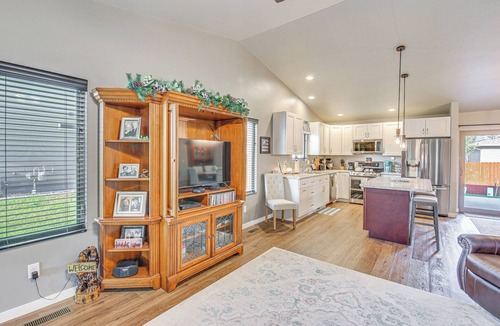 Rapid City House | Rapid City Duplex: 26 Mi to Mount Rushmore!