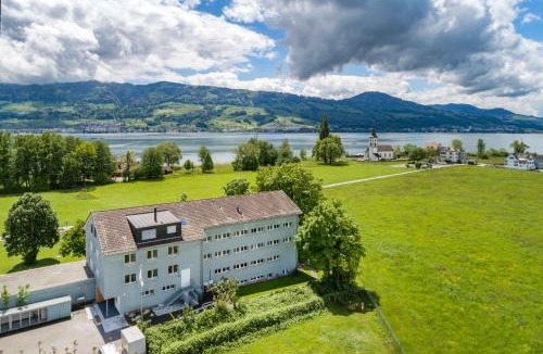 Jona Hostel | Rapperswil-Jona Youth Hostel