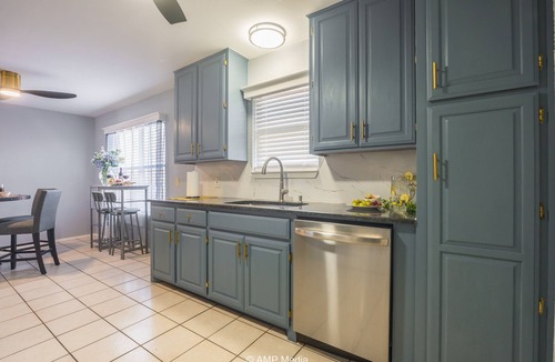 Abilene House | Raptor Ridge - Your Abilene Adventure Basecamp