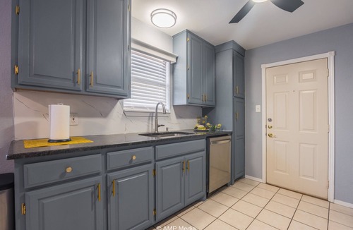 Abilene House | Raptor Ridge - Your Abilene Adventure Basecamp
