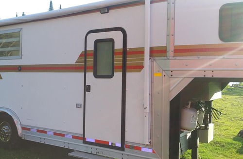 Tupper Lake House | Raquette River RV 4 white