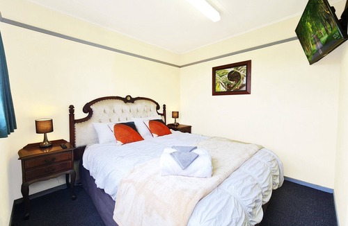 Orepuki Cabin | Rarakau Lodge