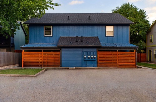 South Lamar House | Rare 2BR in Prime Location