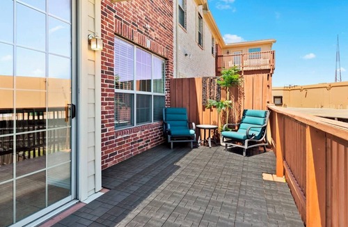 Lewisville House | Rare 3 Story Townhouse with Private Yard