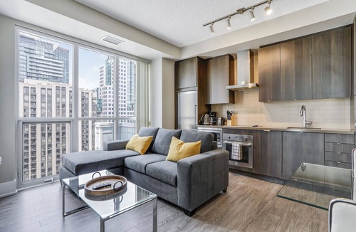Wellington Place Condo | Rare 3BR 2BA Downtown Toronto Condo | High Floor | Lake View