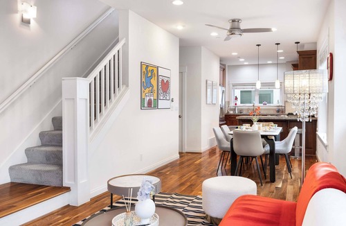 Lower Queen Anne Condo | Rare 3BR Modern Urban Escape, Private Garage