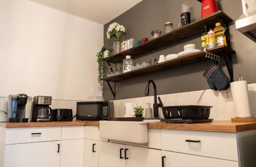 Winnipeg Apartment | Rare Cozy Home near Downtown WPG - Free Parking
