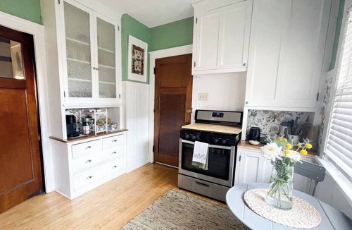 Upper East Side House | Rare East Side-2 min walk to UWM-Garage-Lake Mich