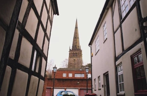 Coleshill Apartment | *RARE FIND*14thCent*Grade 2 Listed*Unique building