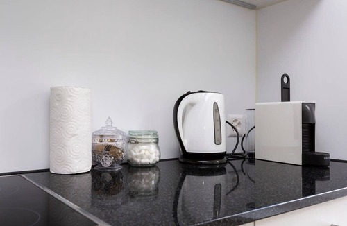 Werd Apartment | RARE FIND City Centre 2-BR Apt 2A