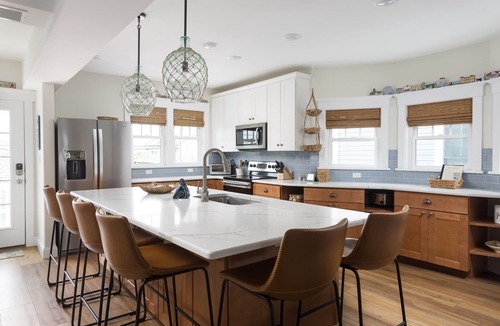 North End House | Rare Find! Entire 4 story home, in a great location!