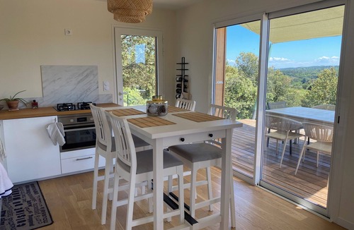 Sagries House | Rare ! Maison en Bois + Bungalow Indépendant, Avec Piscine vue Exceptionnelle