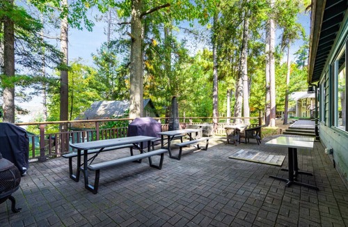 Dwight Ski Chalet | Rare Muskoka Chalet Suite - B6