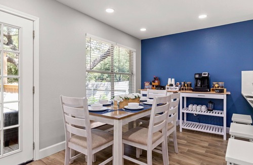 San Antonio House | Rare Opening Mothers Day Weekend | 4BR | SeaWorld