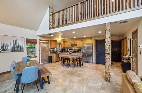 Oak Cliff House | RARE OPPORTUNITY BEAUTIFUL 3/2