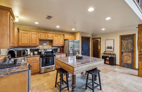 Oak Cliff House | RARE OPPORTUNITY BEAUTIFUL 3/2