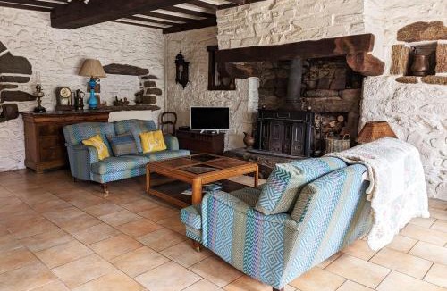 Saint-Coulomb House | Rare pearl with garden facing the sea