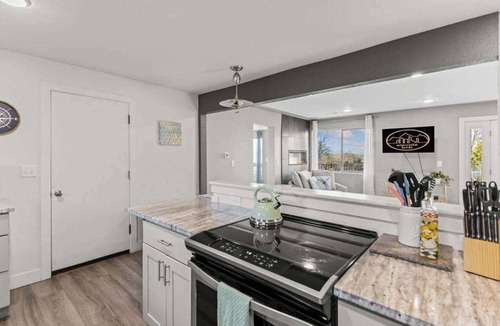 Bel Aire House | Rare Pool and Hot Tub Home - Family and Pet Friendly!