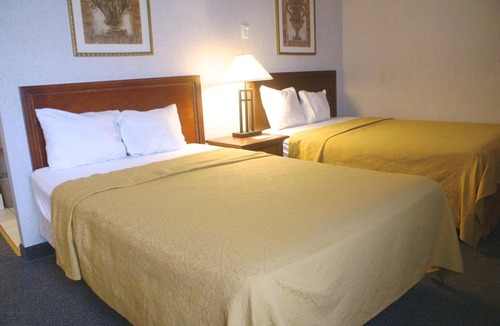 Hopelawn Hotel | Raritan Hotel