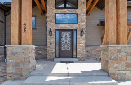 Fish Haven House | Raspberry Ridge Lodge