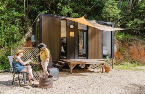 Clothiers Creek House | Raspberry Spring Corner by Tiny Away