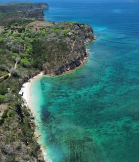 Jerowaru Hotel | Rasta Homestay Ekas Bay
