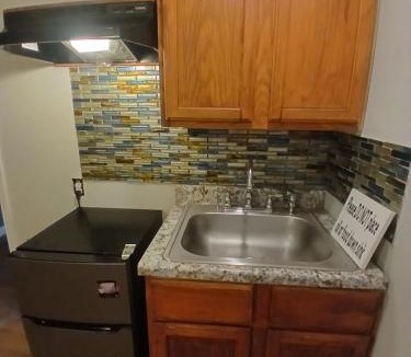 Lithia Springs Apartment | Rasta House Fantasy