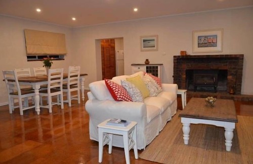 Pelican Lagoon Cottage | Ratcliff Cottage Kangaroo Island