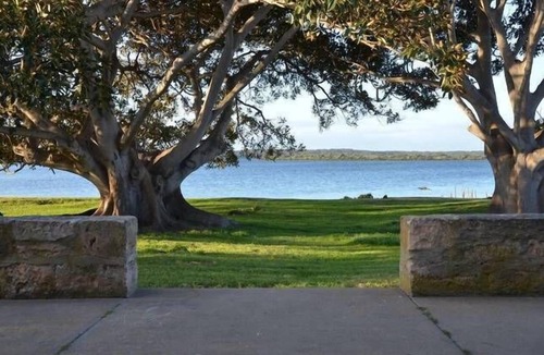 Pelican Lagoon Cottage | Ratcliff Cottage Kangaroo Island