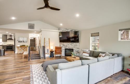 Rathdrum House | Rathdrum Lake House with Boat Dock!