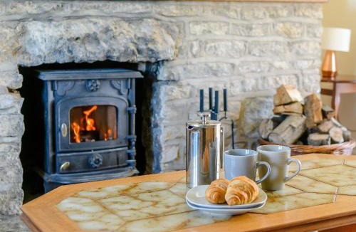 Dursley House | Rathlin Cottage