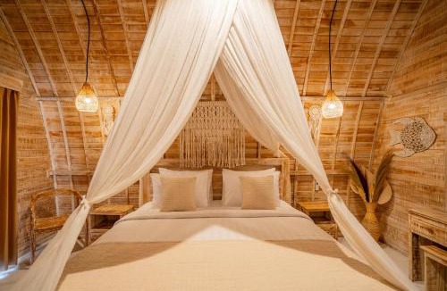 Penida Island House | Ratna's Green Hill Penida by Bali Cabin