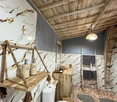 Penida Island House | Ratna's Green Hill Penida by Bali Cabin