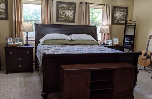 Booneville Cabin | Rattlesnake Ranch